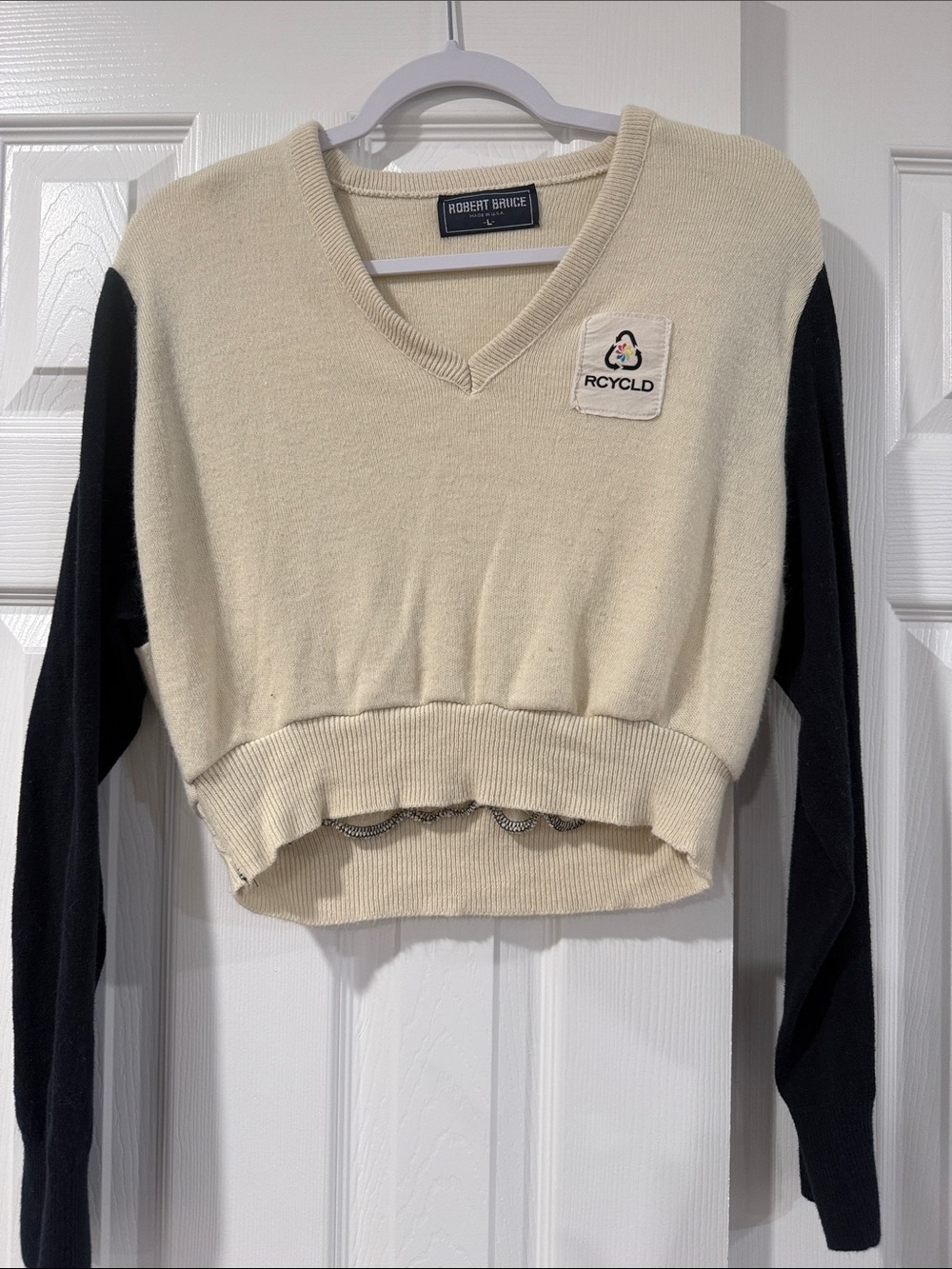 Robert Bruce V-Neck Cropped Sweater - Cream with Black Sleeves RCYCLD